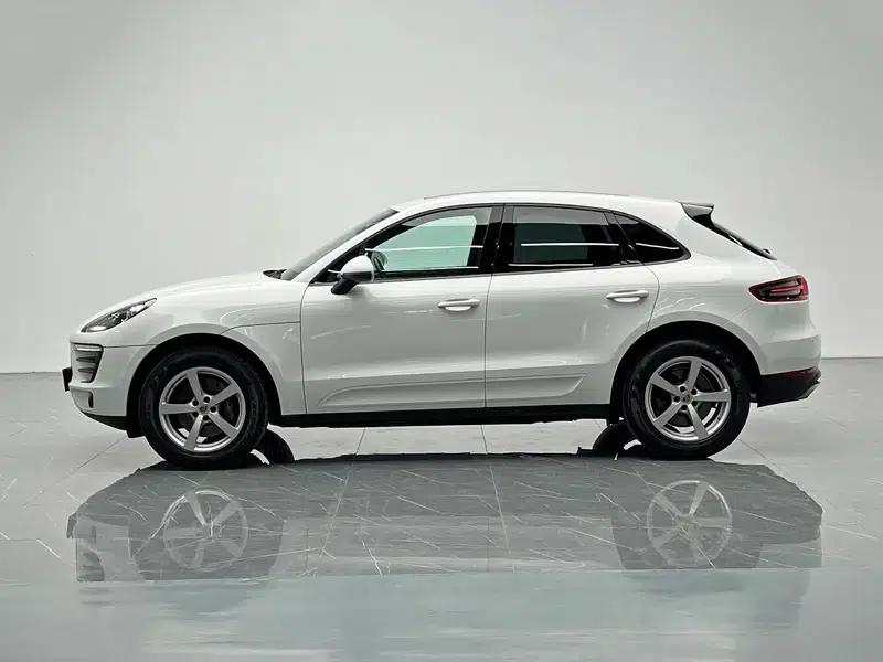 2017 Macan 2.0T — миниатюра 4