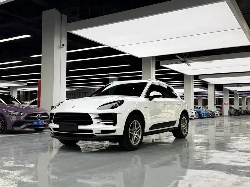 2020 Macan 2.0T — миниатюра 1