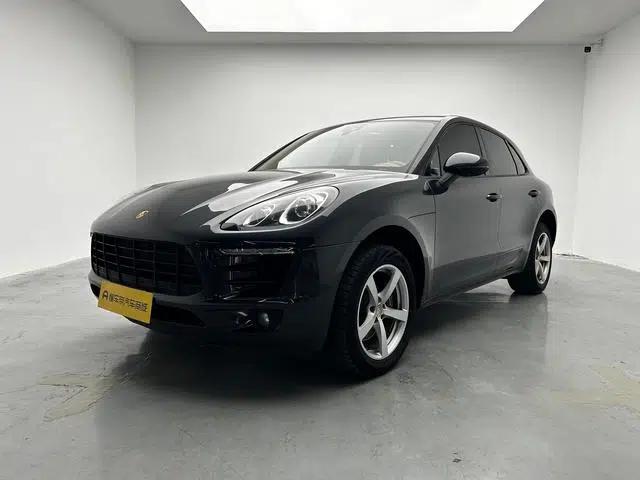 2017 Macan 2.0T