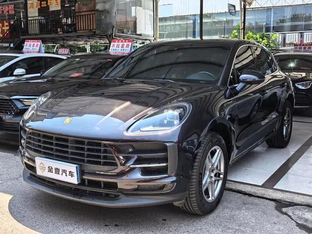2021 Macan 2.0T