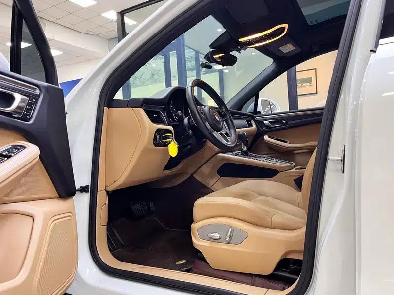 2017 Macan 2.0T — миниатюра 14