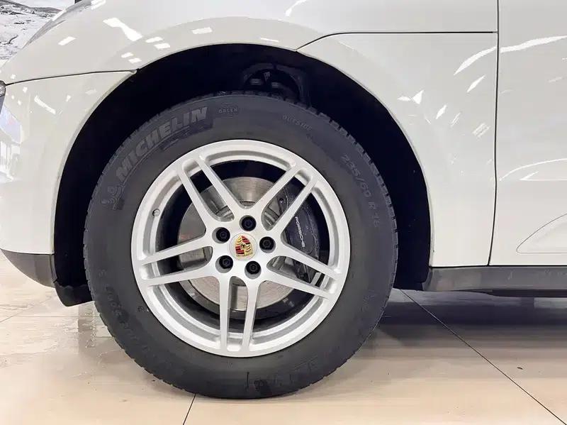 2017 Macan 2.0T — миниатюра 8