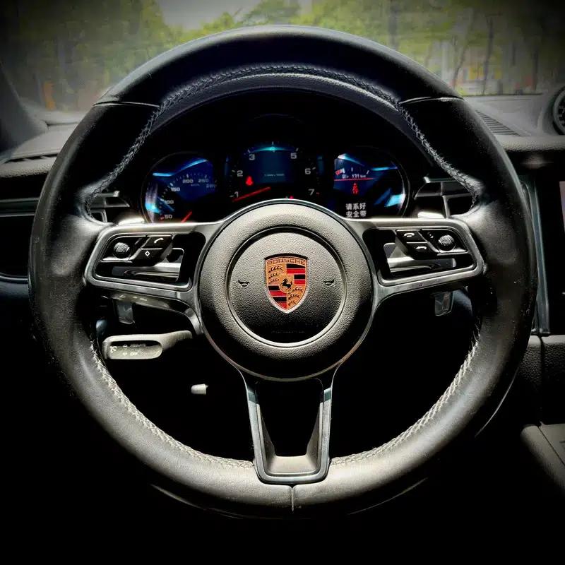 2017 Macan 2.0T — миниатюра 12