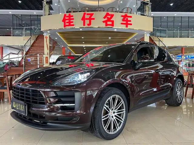 2018 Macan 2.0T