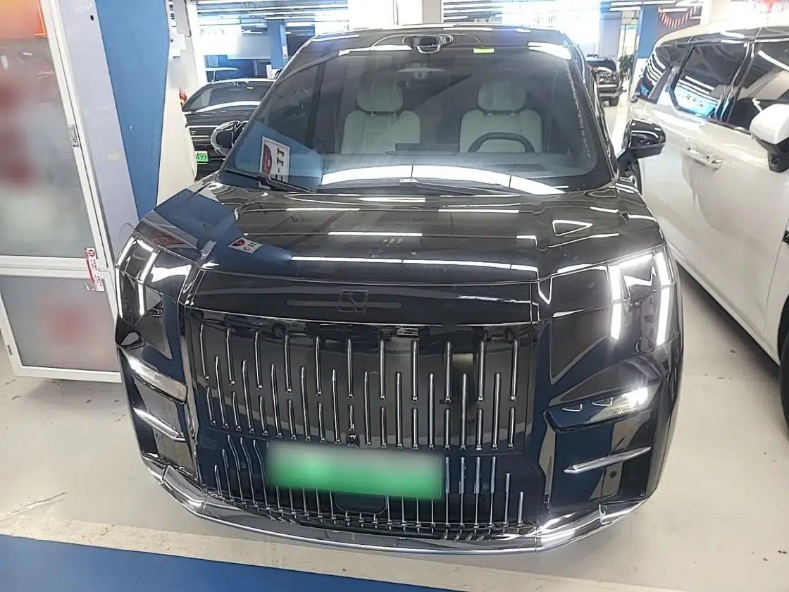 Zeekr 009 2024 Six-Seat Executive Version 4WD 108 kWh — миниатюра 2