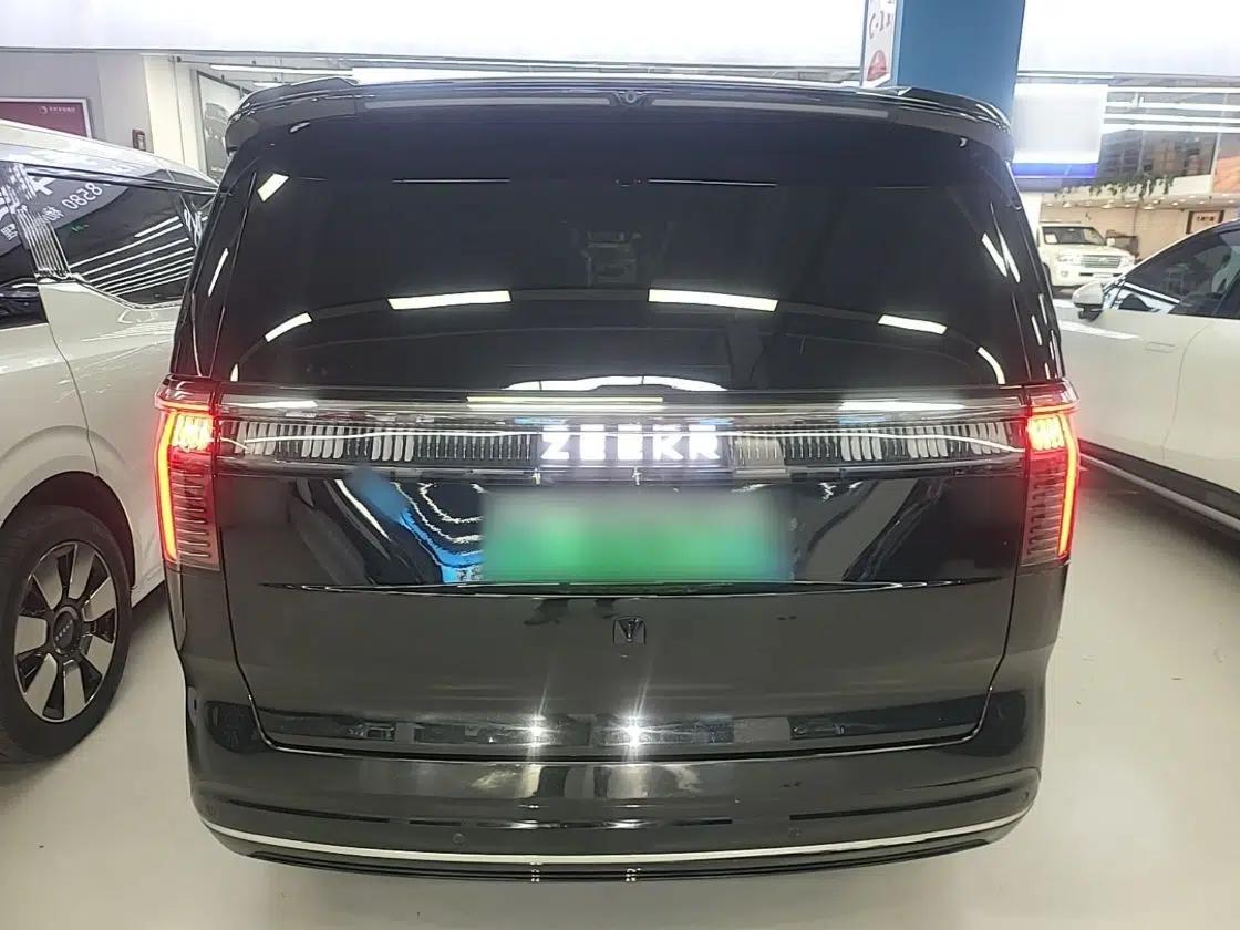 Zeekr 009 2024 Six-Seat Executive Version 4WD 108 kWh — миниатюра 5