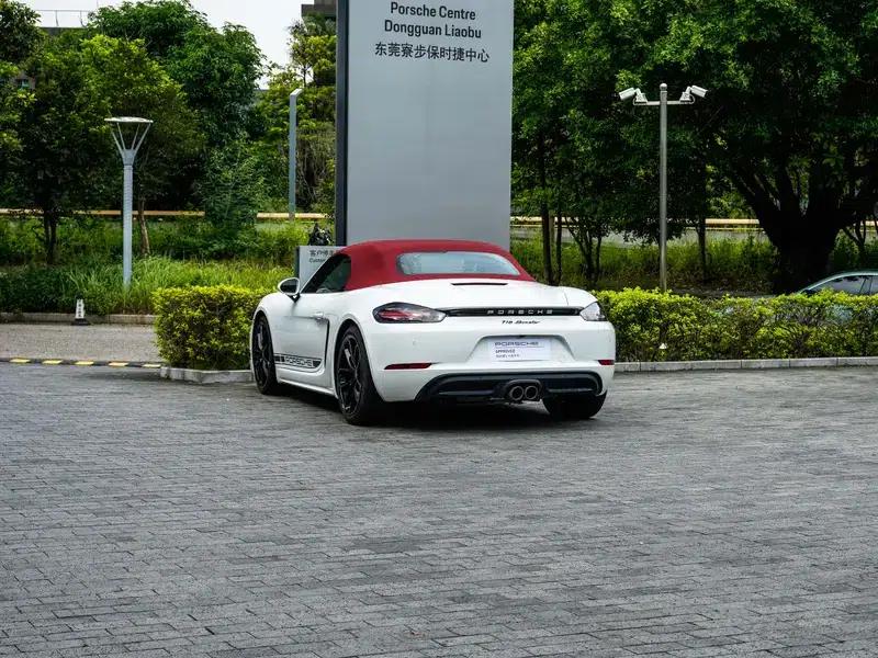 2023 Porsche 718 Boxster 2.0T — миниатюра 5
