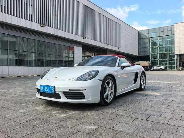 2018 Porsche 718 Boxster 2.0T