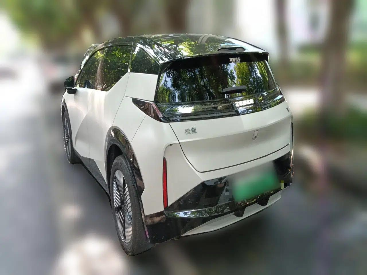Zeekr X 2023 Rear-Drive YOU Edition 4 Seats — миниатюра 4