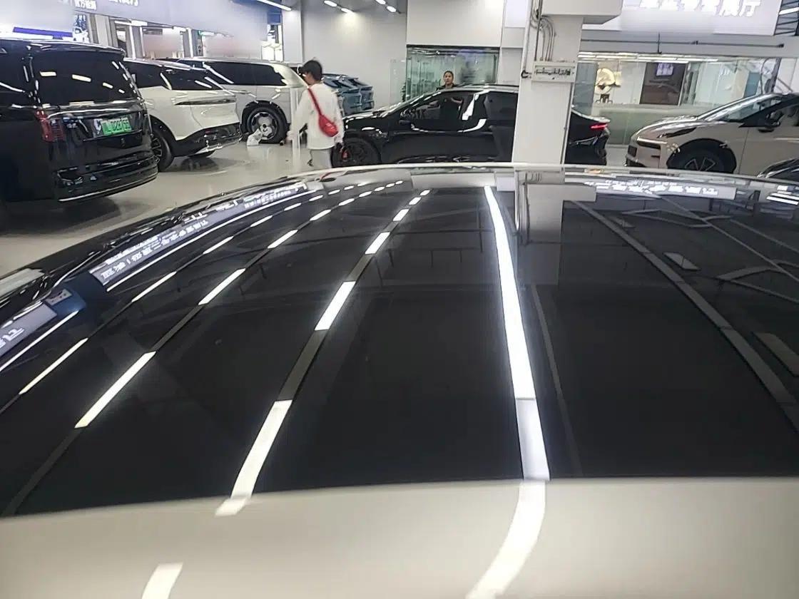 Zeekr 007 2024 Four-Wheel Drive Version 75 kWh — миниатюра 7
