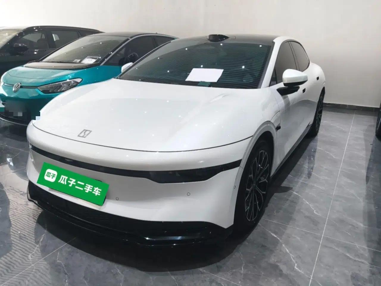 Zeekr 007 2024 Rear-Drive Intelligent Driving Version 100 kWh — миниатюра 1