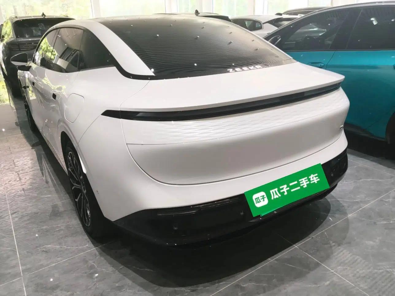 Zeekr 007 2024 Rear-Drive Intelligent Driving Version 100 kWh — миниатюра 4