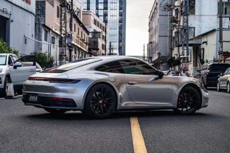 Porsche 911 2020 Carrera 3.0T — миниатюра 4