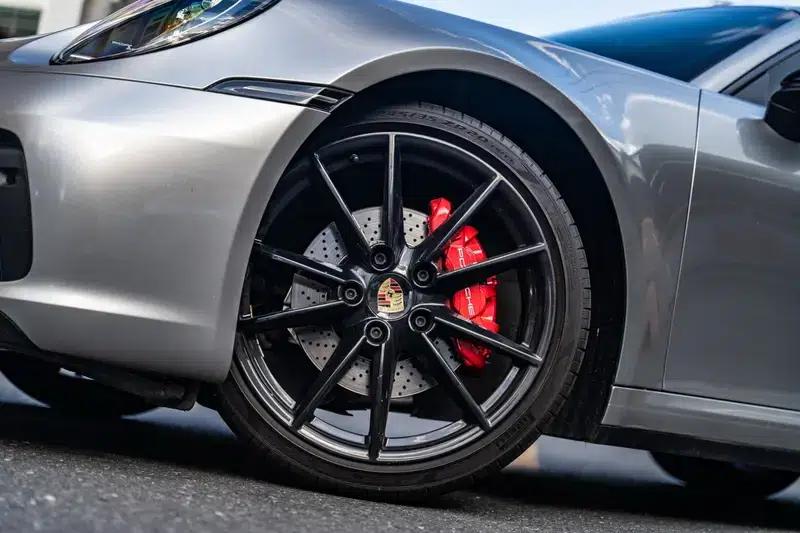 Porsche 911 2020 Carrera 3.0T — миниатюра 6