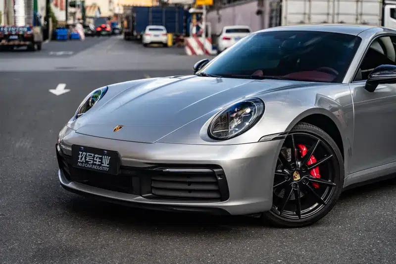 Porsche 911 2020 Carrera 3.0T — миниатюра 8