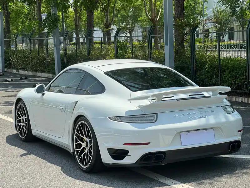 2014 Porsche 911 Turbo S 3.8T — миниатюра 5