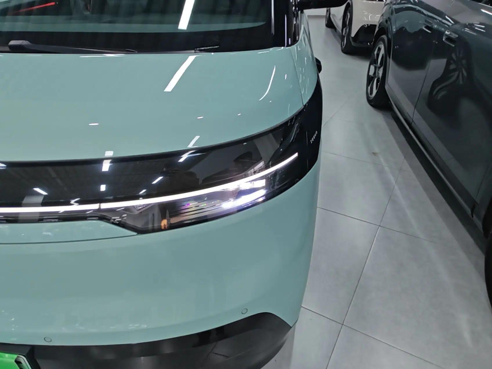 Zeekr MIX 2025 Long-Range Intelligent Driving Edition — миниатюра 8