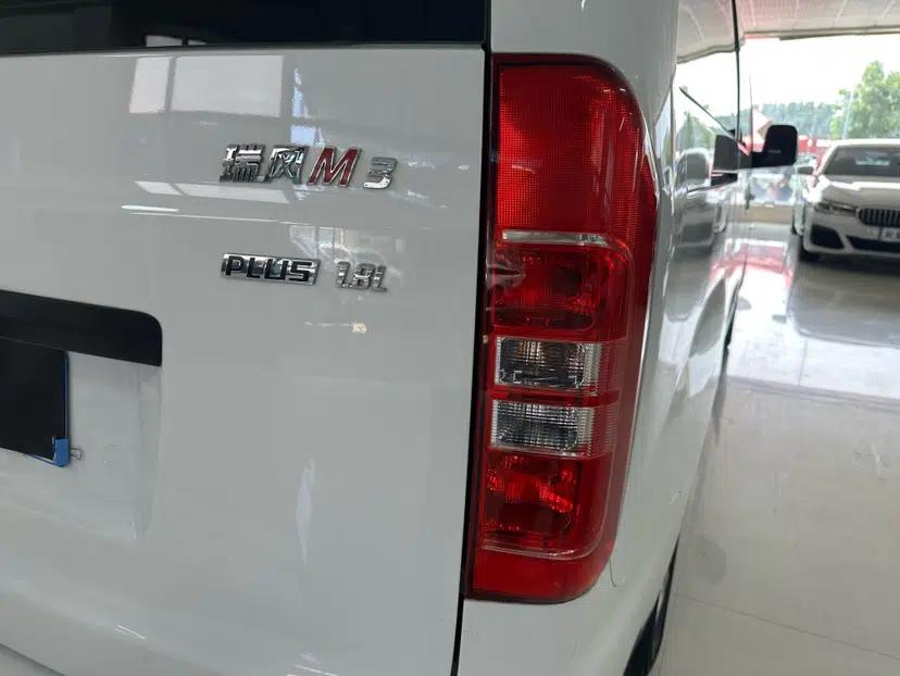 JAC Refine M3 2019 PLUS Maker Edition 1.8L Luxury Model — миниатюра 12