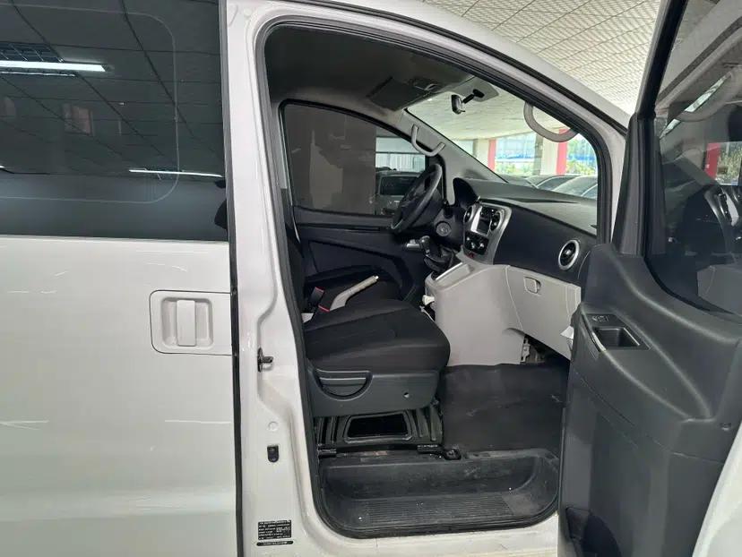 JAC Refine M3 2019 PLUS Maker Edition 1.8L Luxury Model — миниатюра 23