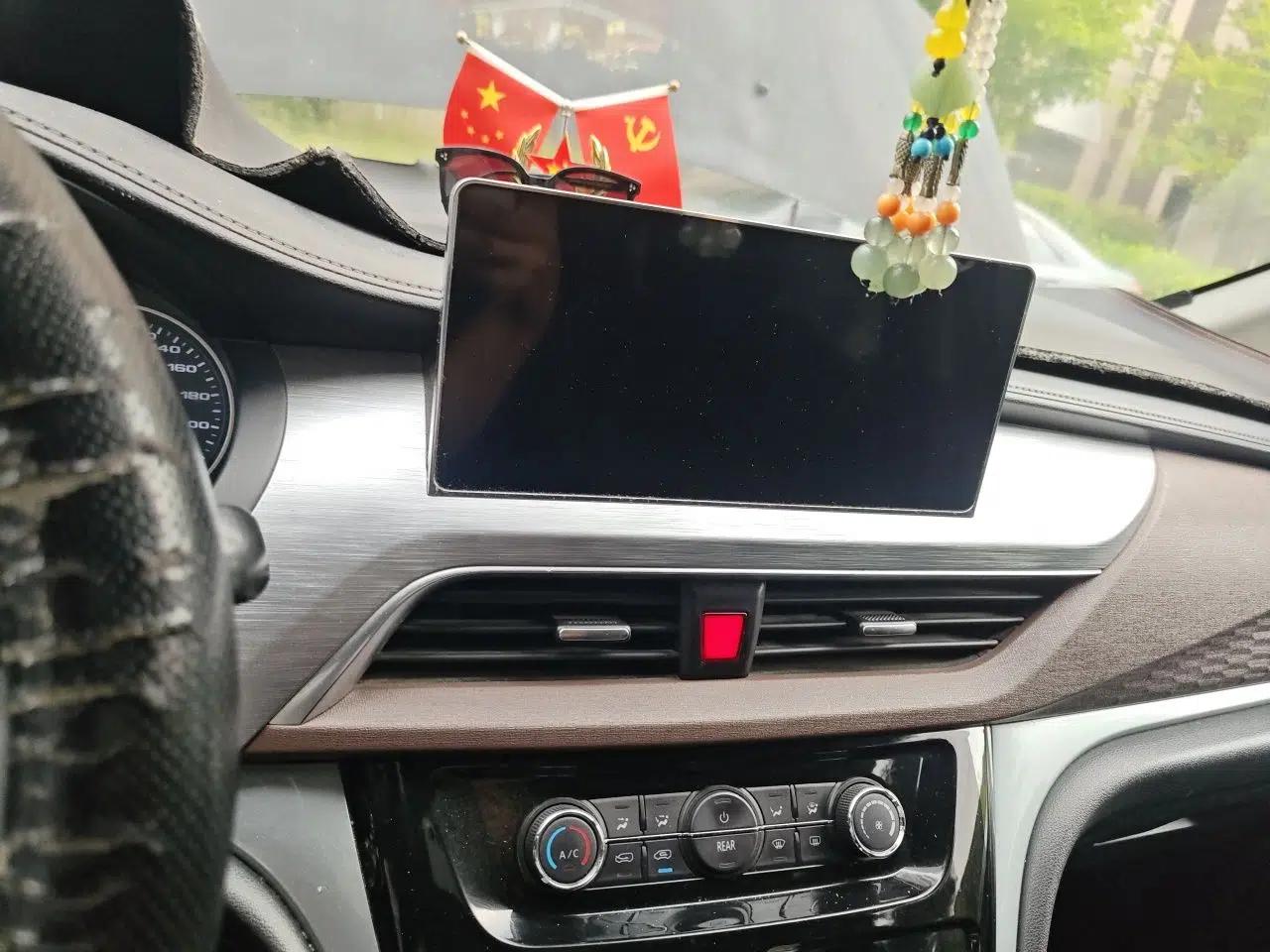 JAC Refine M3 2022 PLUS 1.8L 7-seater Standard Model — миниатюра 13
