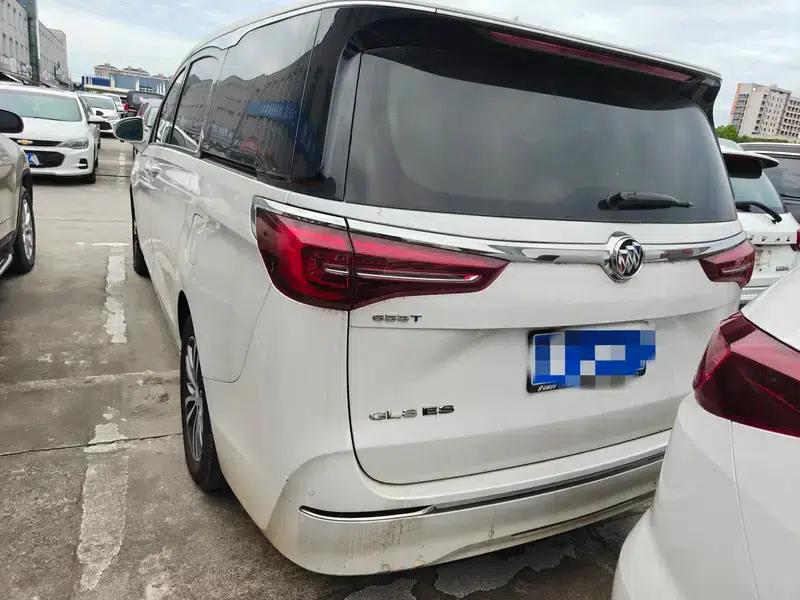 Buick GL8 2023 ES Avantgarde 2.0T Comfort — миниатюра 3