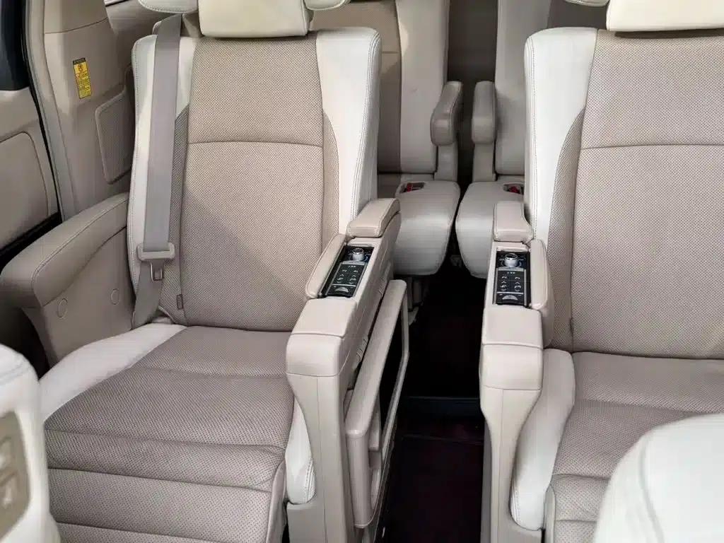 2012 Alphard 3.5L Premium Edition — миниатюра 13