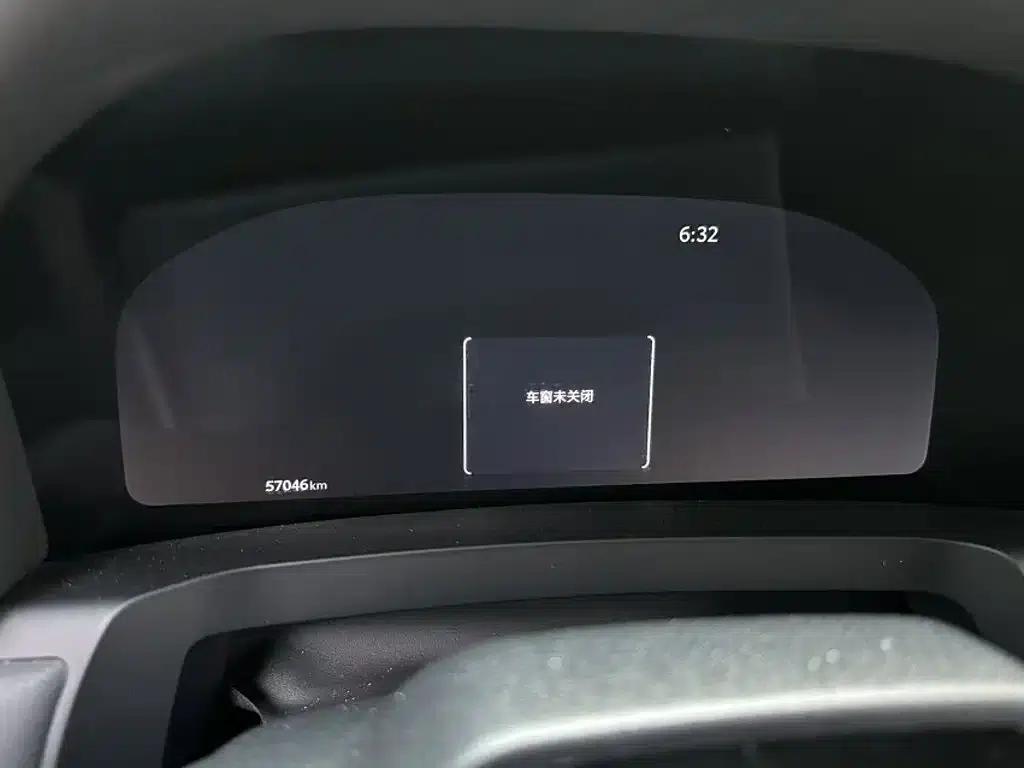 2024 Alphard Hybrid 2.5L Premium Edition — миниатюра 5