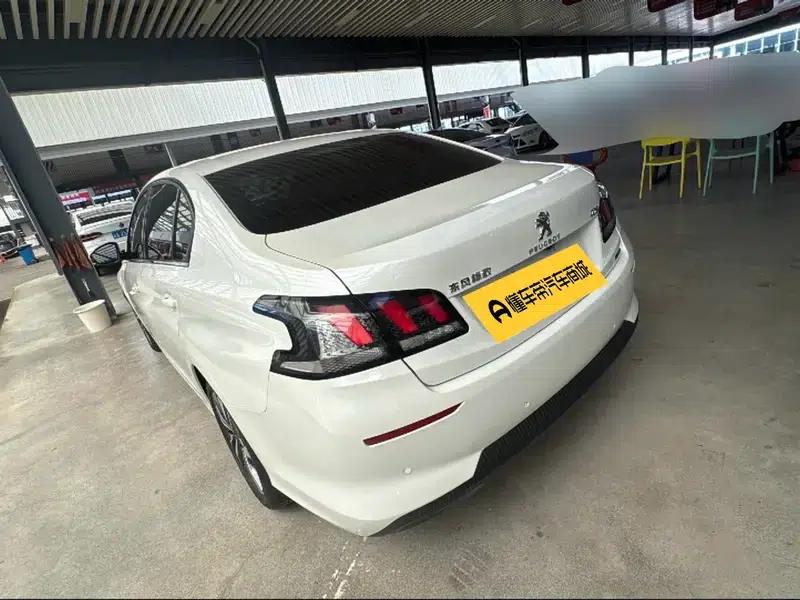 Peugeot 408 2020 360THP 10th Anniversary Edition — миниатюра 3