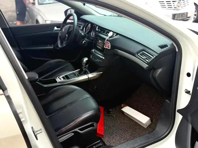 Peugeot 408 2015 1.2T Automatic Glory Edition — миниатюра 7