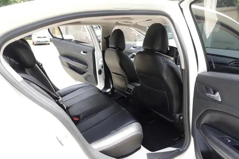 Peugeot 408 2014 1.8L Automatic Leading Edition — миниатюра 14