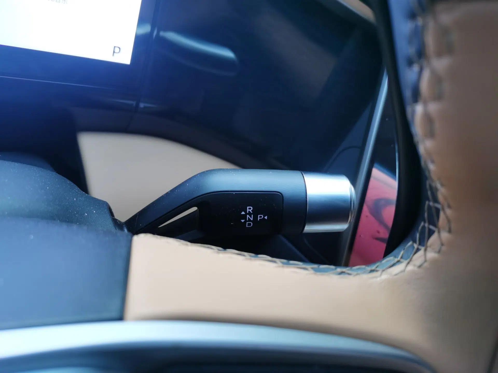 Geely Galaxy L7 2024 1.5T 115 km MAX Dragon Edition — миниатюра 11