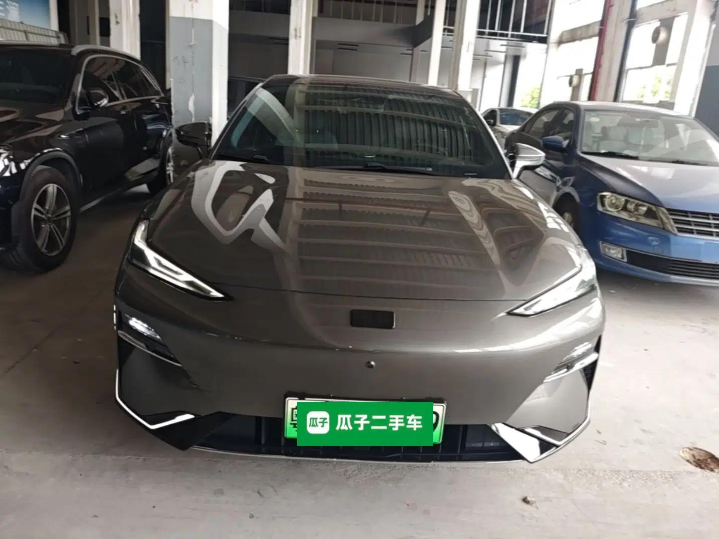 Geely Galaxy E8 2024 550 km Range Rear-Drive MAX — миниатюра 2