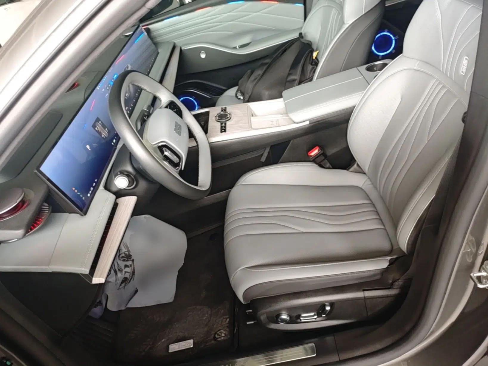 Geely Galaxy E8 2024 550 km Range Rear-Drive MAX — миниатюра 17