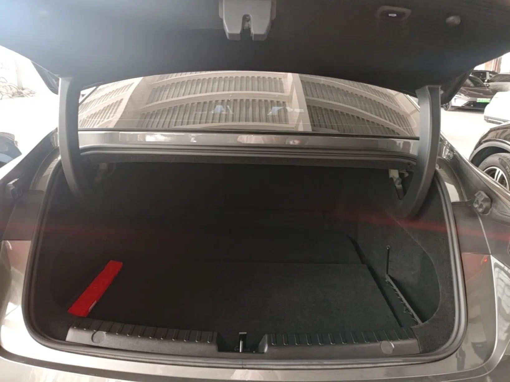 Geely Galaxy E8 2024 550 km Range Rear-Drive MAX — миниатюра 22
