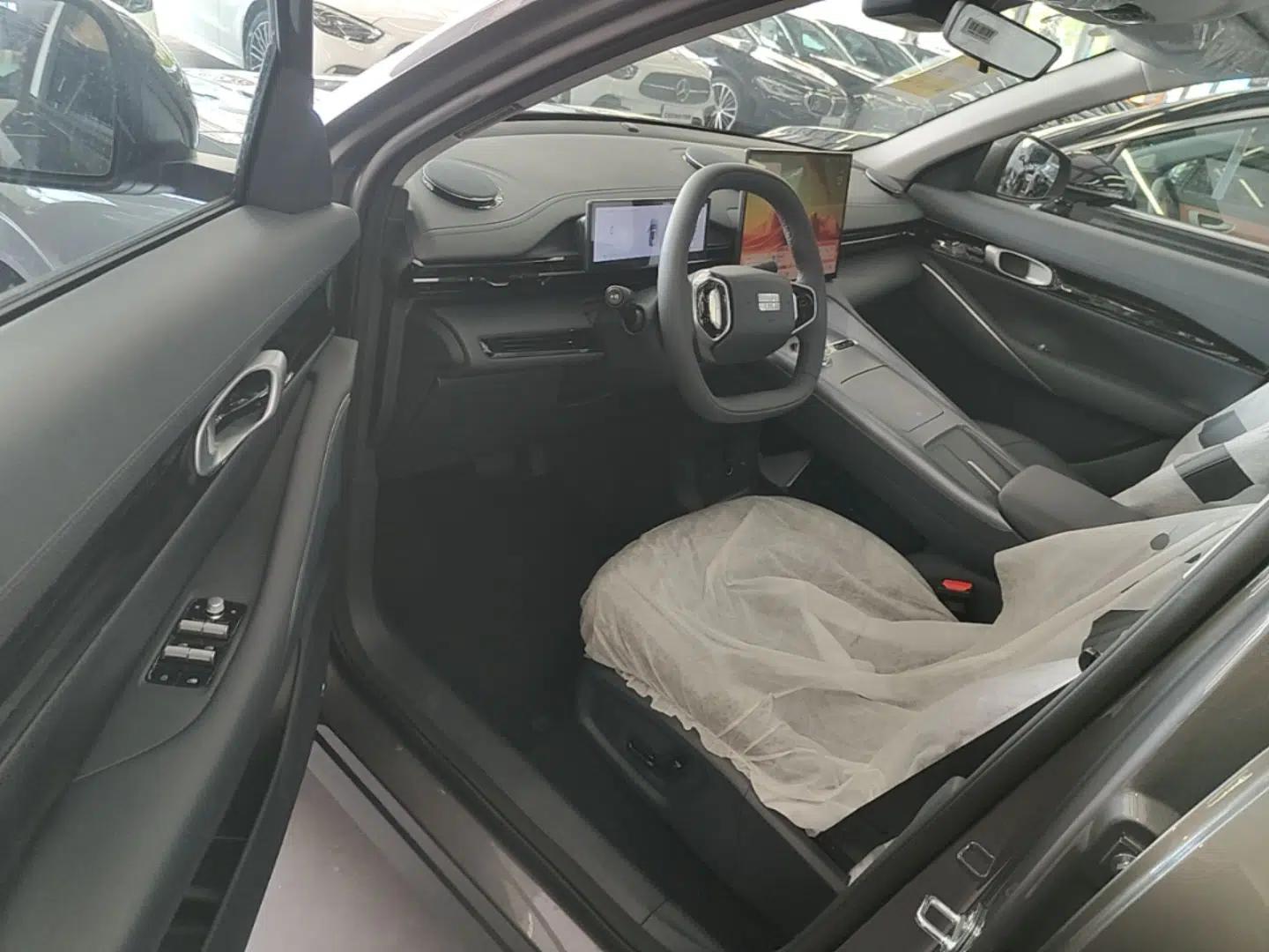 Geely Galaxy E5 2024 440km Launch Edition — миниатюра 18