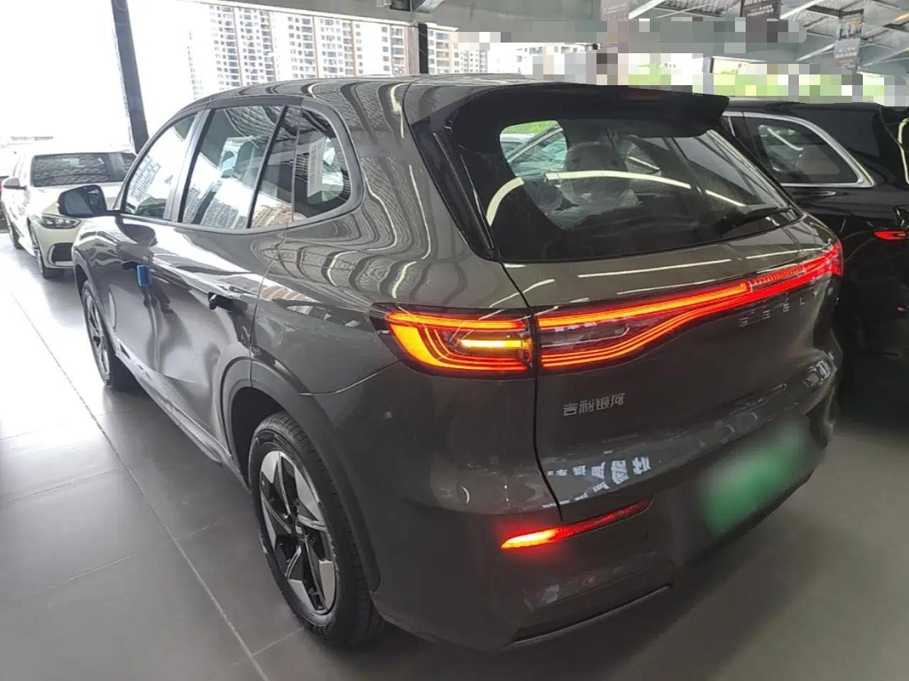 Geely Galaxy E5 2024 440km Launch Edition — миниатюра 4