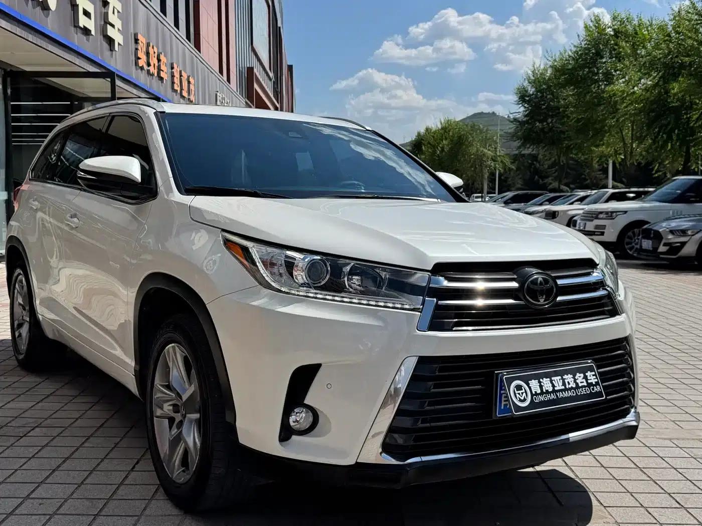 2018 Toyota Highlander 2.0T 4WD Premium Edition 7-seater (China VI Emission Standard) — миниатюра 3