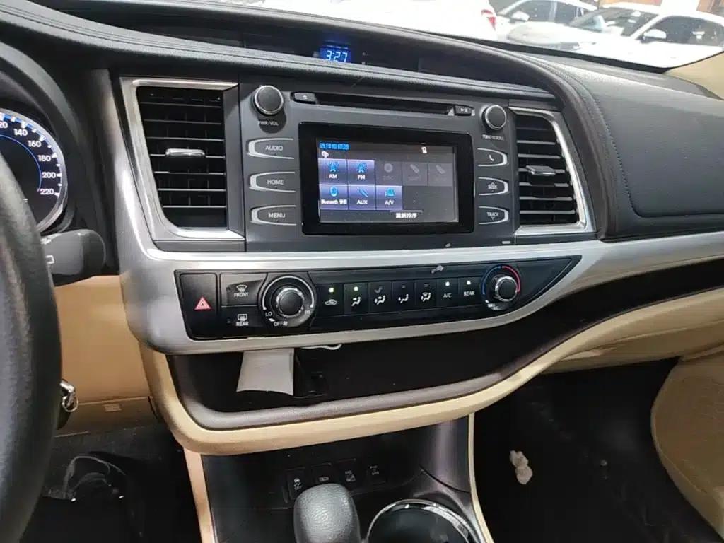 2021 Toyota Highlander 2.0T AWD Elite Edition 7-seater — миниатюра 9