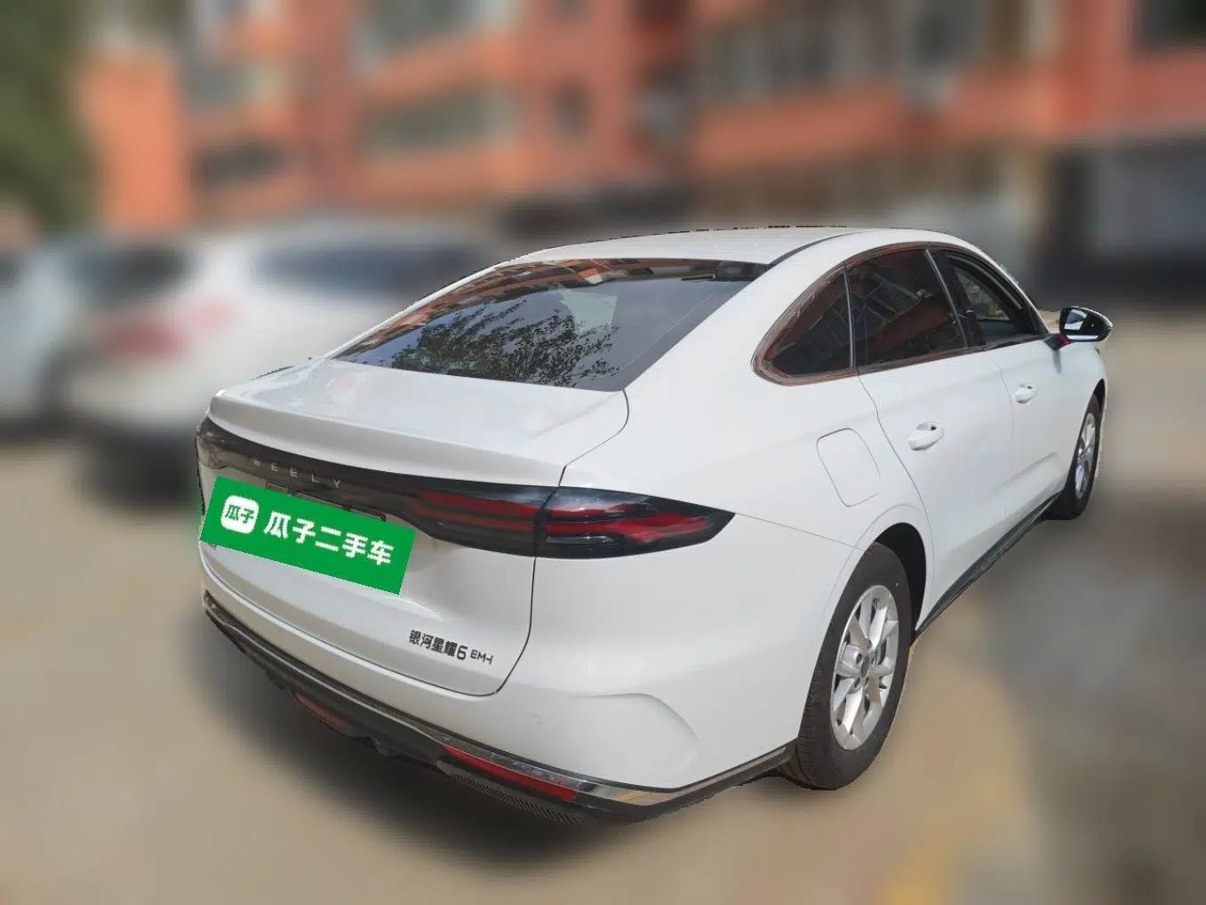 Geely Galaxy Stellar 6 2026 Model 125km Long-range Edition — миниатюра 6