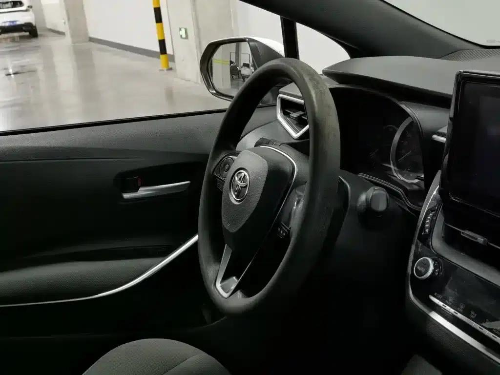 Levin 2022 Hybrid 1.8H E-CVT Entry Edition — миниатюра 22