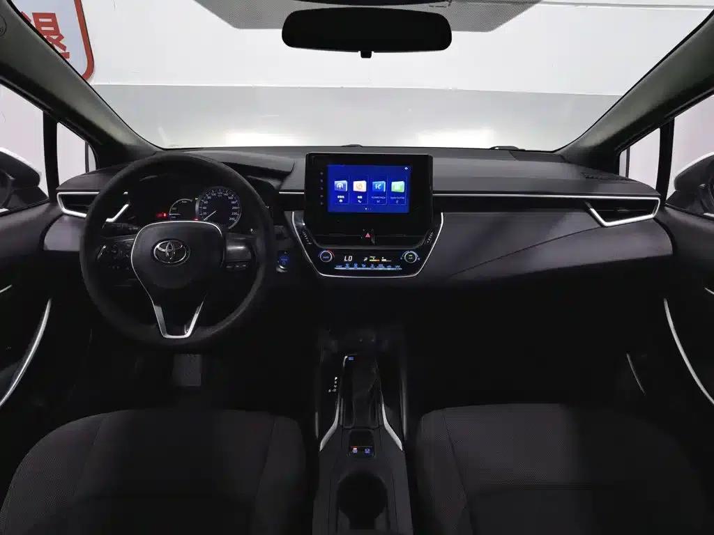 Levin 2022 Hybrid 1.8H E-CVT Entry Edition — миниатюра 5