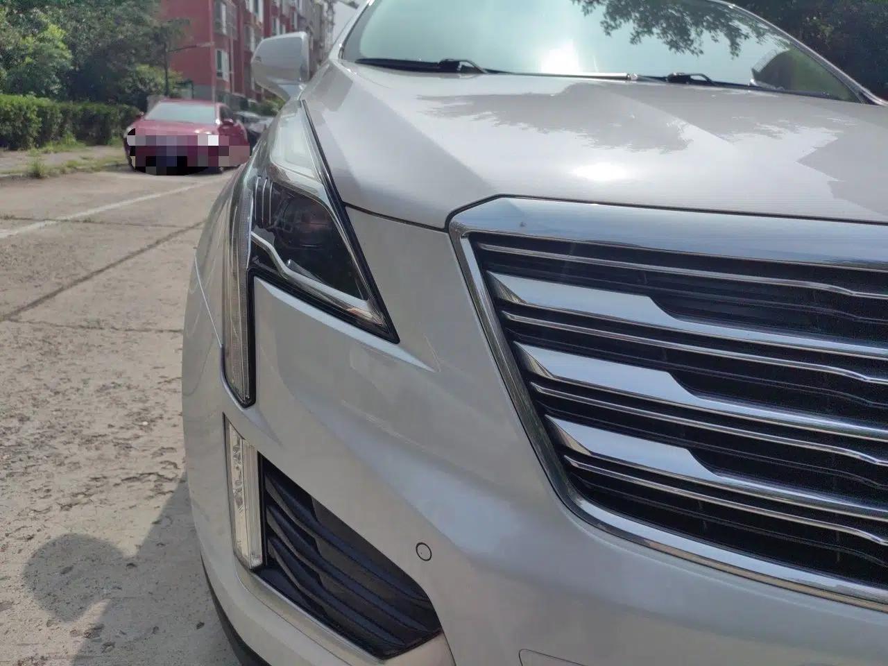 Cadillac XT5 2016 28T Four-Wheel Drive Luxury Model — миниатюра 7