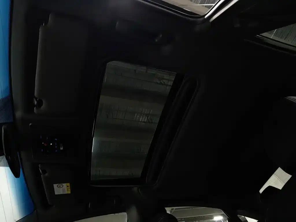2023 Toyota Avalon Hybrid 2.5L Luxury Edition — миниатюра 14
