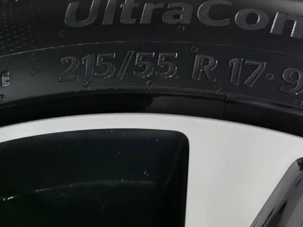 2023 Toyota Avalon Hybrid 2.5L Luxury Edition — миниатюра 24
