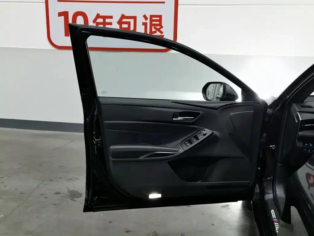 2023 Toyota Avalon Hybrid 2.5L Luxury Edition — миниатюра 8