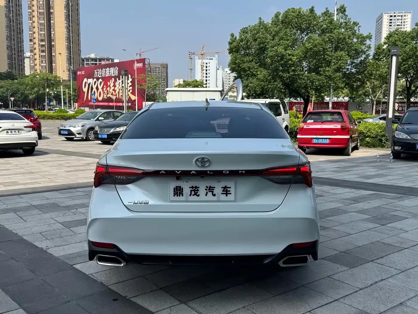 2019 Toyota Avalon 2.0L Luxury Edition (China VI Emission Standard) — миниатюра 4