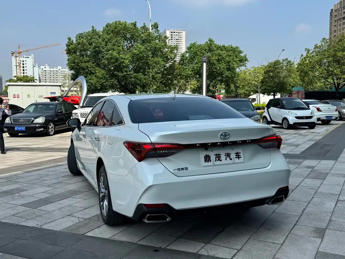 2019 Toyota Avalon 2.0L Luxury Edition (China VI Emission Standard) — миниатюра 7