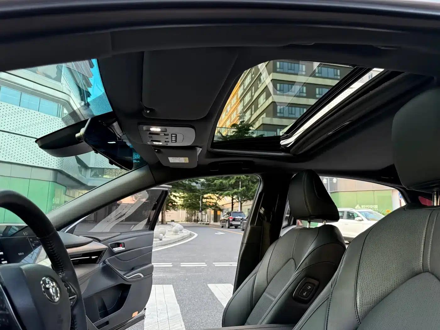 2021 Toyota Avalon 2.5L Luxury Edition — миниатюра 13