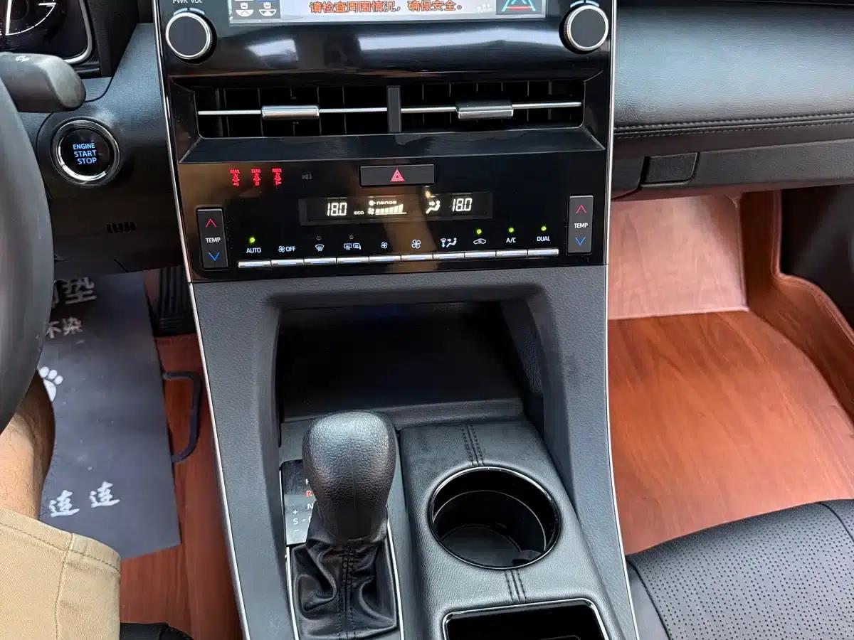 2021 Toyota Avalon 2.5L Luxury Edition — миниатюра 14