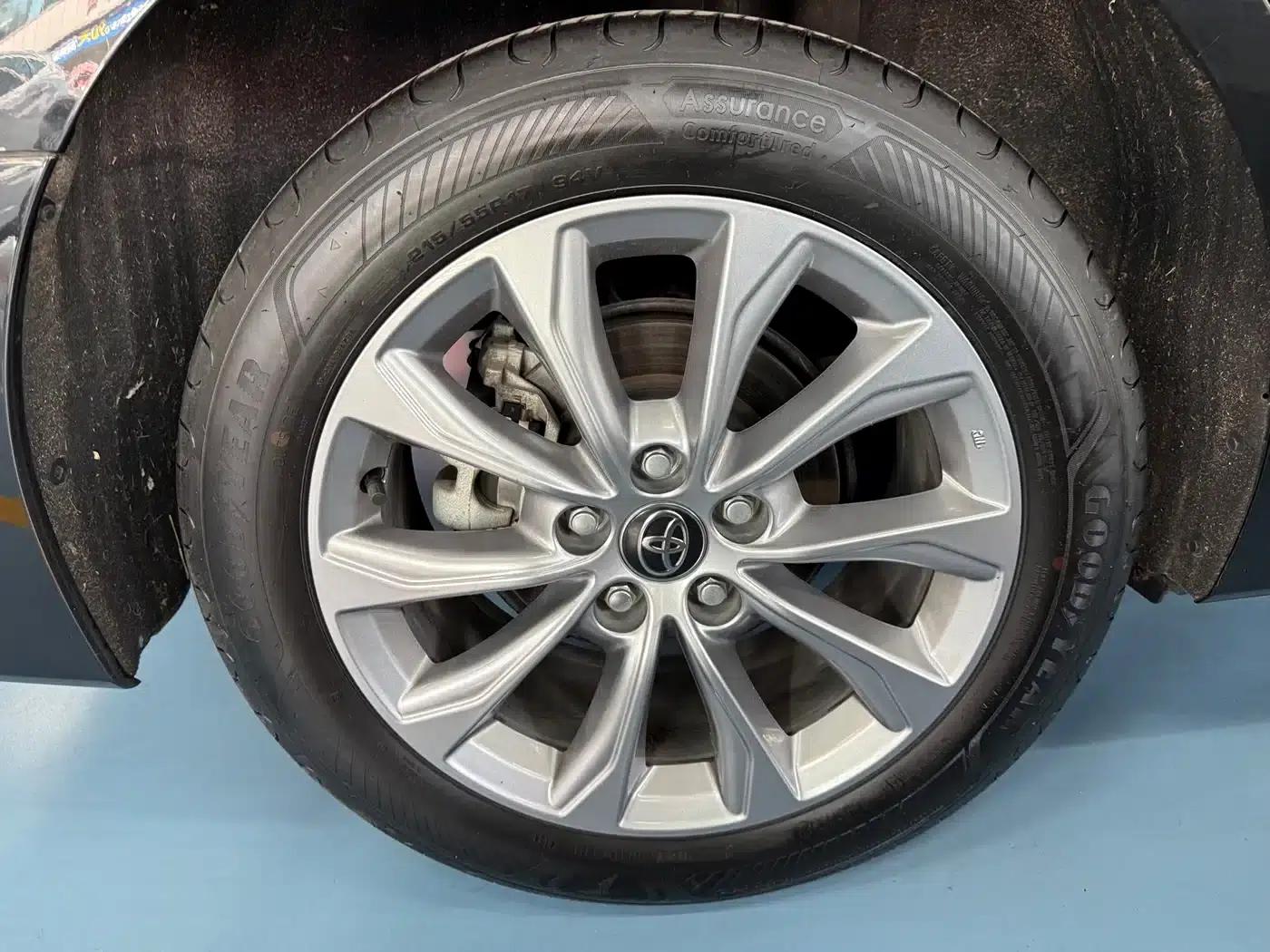 2024 Toyota Avalon 2.0L Entry-level Edition — миниатюра 15